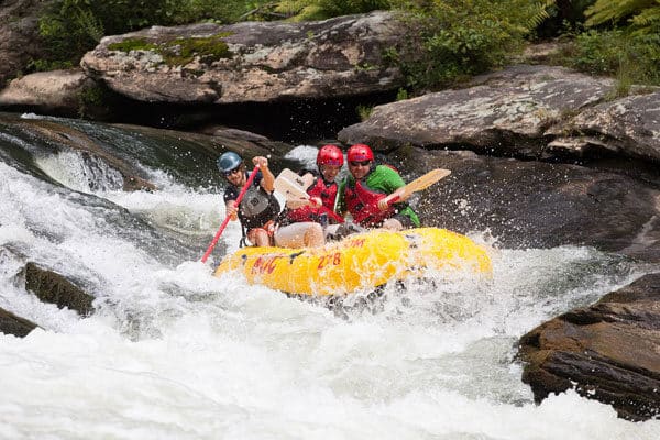 chattooga-splash-couple-3