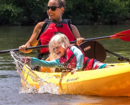 woman and child canoeing on the Chattahoochee River