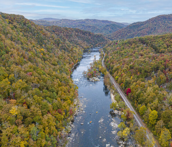 fall-whitewater-rafting-trip-on-the-french-broad-river-by-the-nantahala-outdoor-center-2