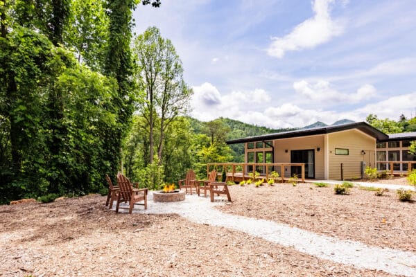hemlocks-fire-pit-outside-6