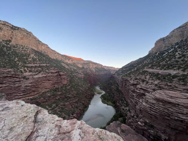 gol-first-light-on-canyon-sunrise-hike