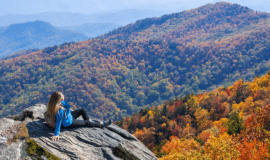 fall-hiking