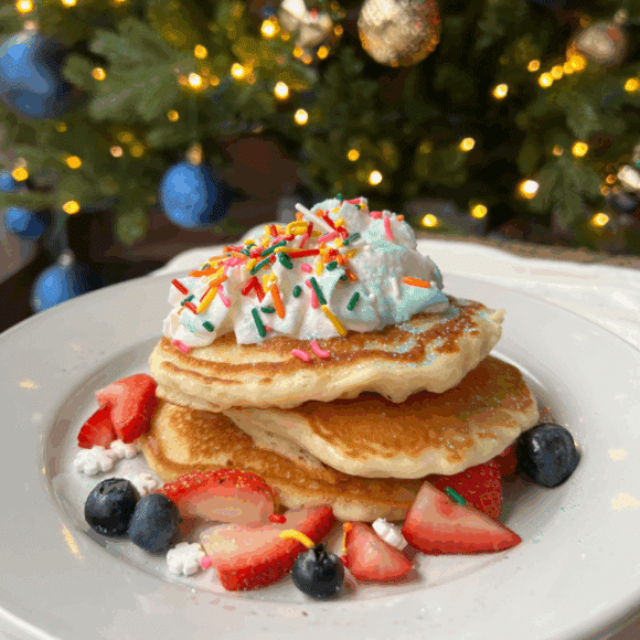 now-trend-squrare-breakfast-with-santa