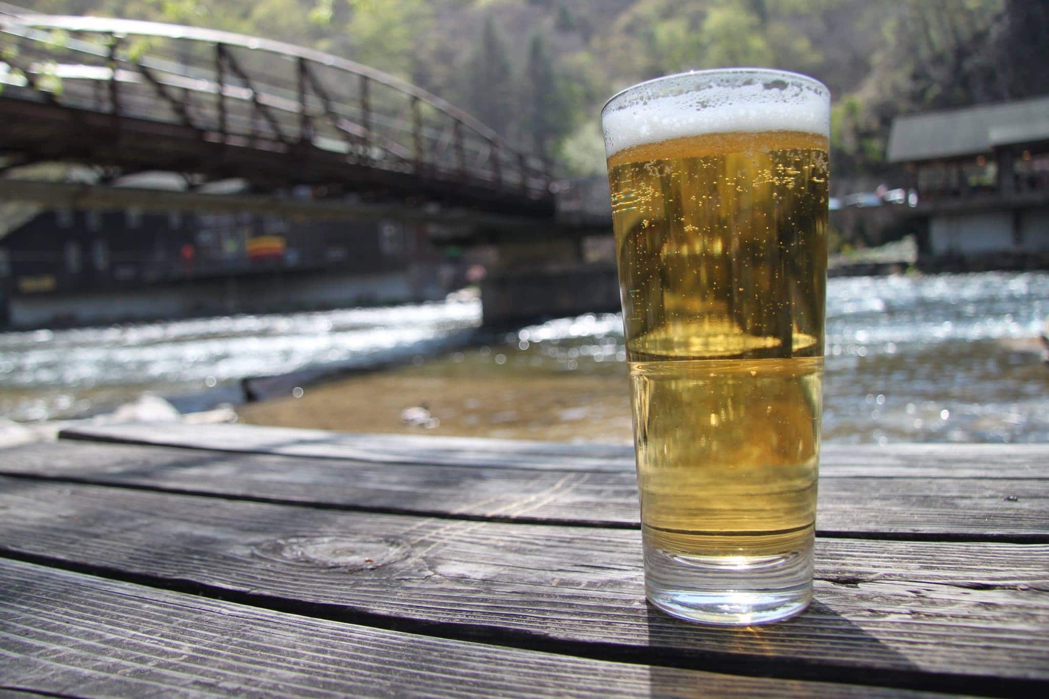 River and Brews Small Town Craft Brewers Festival - Nantahala Outdoor ...